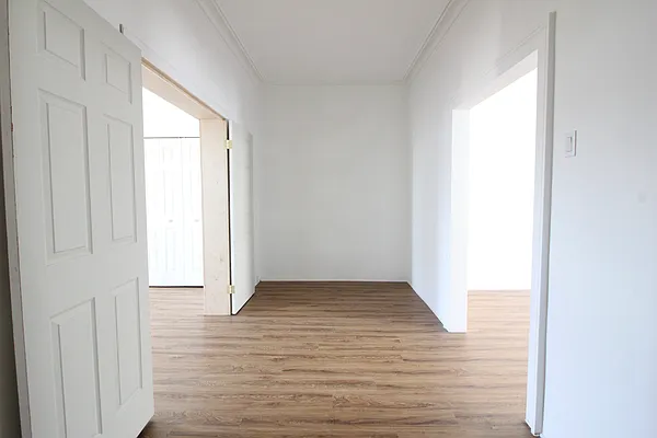 Rented by True Real Estate Group | media 11