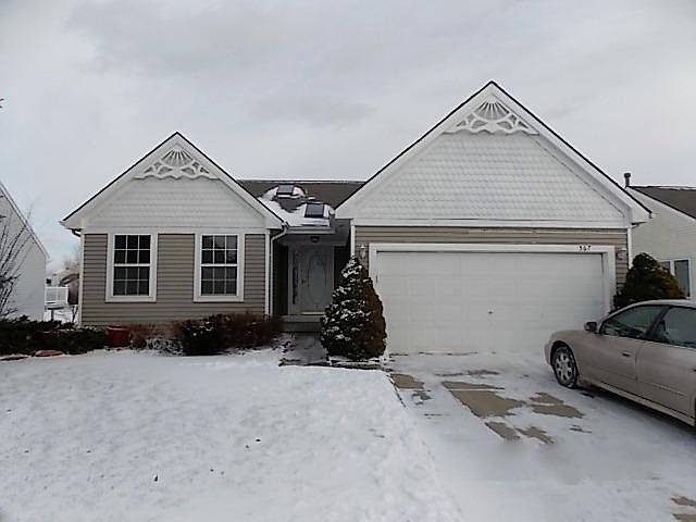 1st image of 567 Thornhill Ct #142