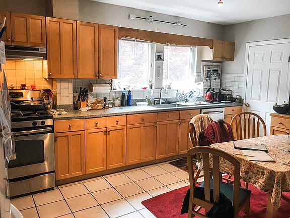 5th image of 24 Warwick Rd