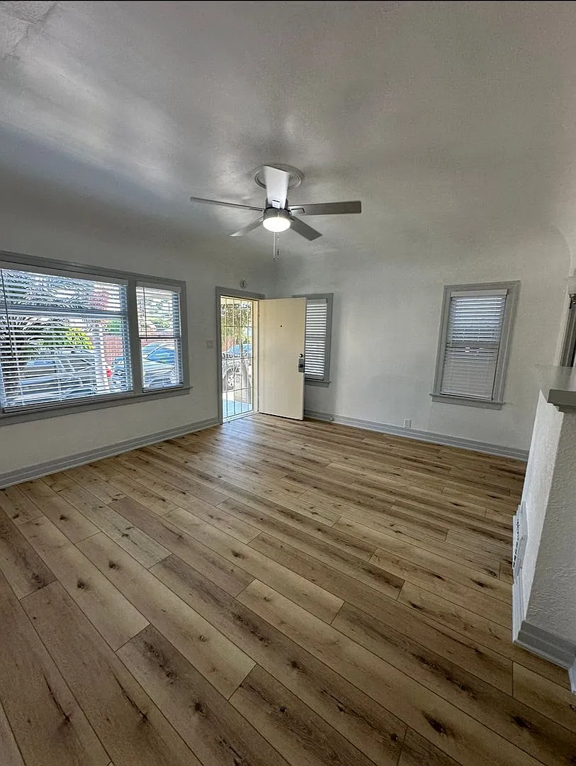 1631 E Florida St — Photo 3