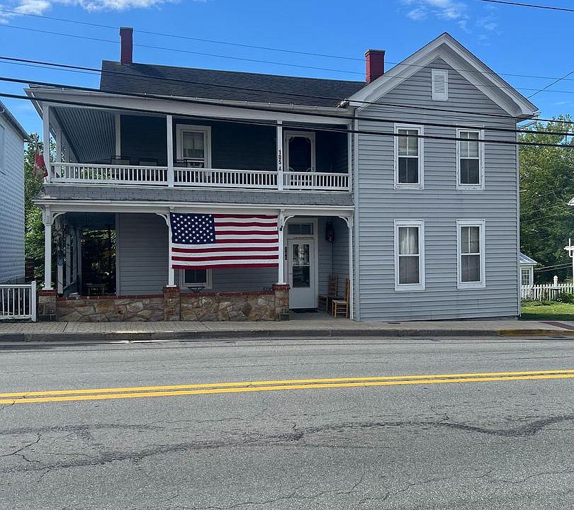 1st image of 105 N Main St
