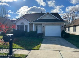 1615 Lacebark Rd, Toms River, NJ 08755