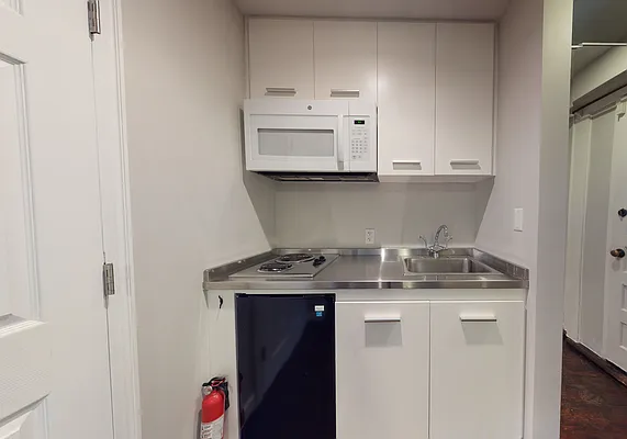 Rented by Brownstone Real Estate | media 30