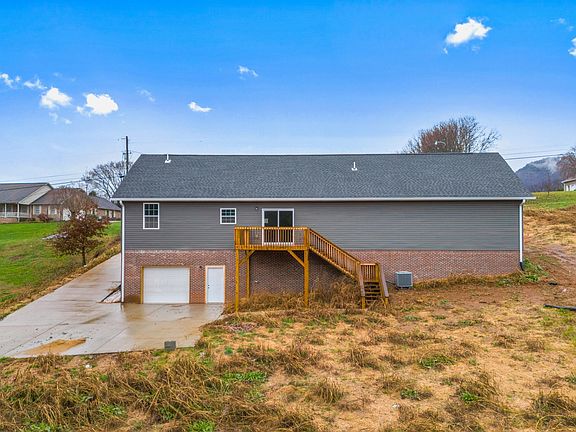 4th image of 241 Stewart Hills Dr