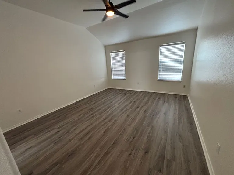8135 Tierra Del Sol Rd — Photo 16
