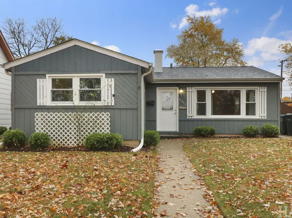 2217 20th St, Zion, IL 60099