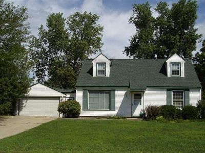 463 Netherfield St NW, Comstock Park, MI, 49321