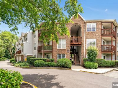 150 Lynette Dr, Fort Lee, NJ, 07024