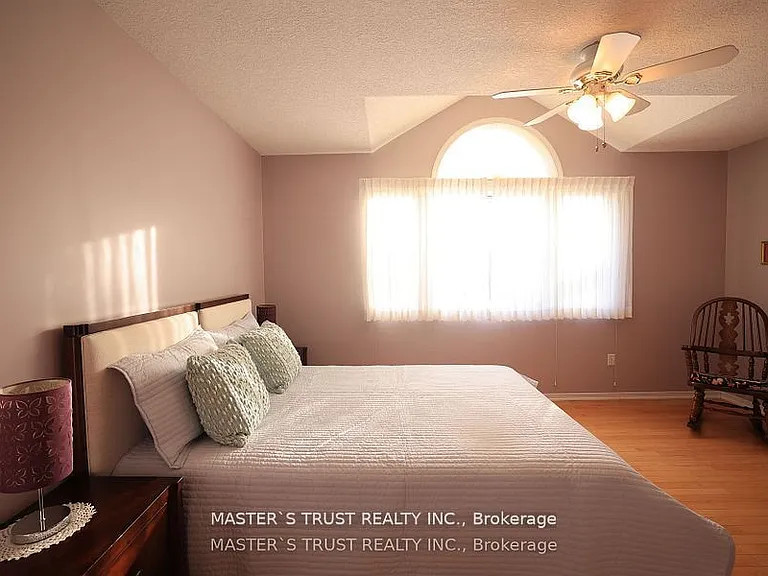 784 Gordon St #6 — Photo 12