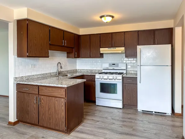 5920 W Diversey Ave APT 3E, Chicago, IL 60639