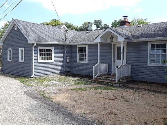4th image of 26481 W Beach St