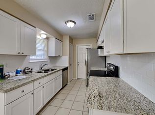 22606 Meadowgate Dr, Spring, TX 77373