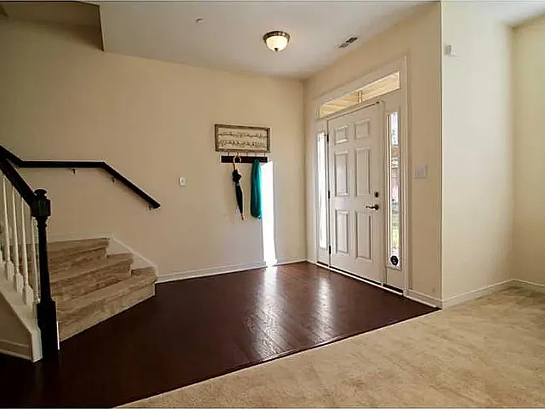 24 Zenith Loop — Photo 6