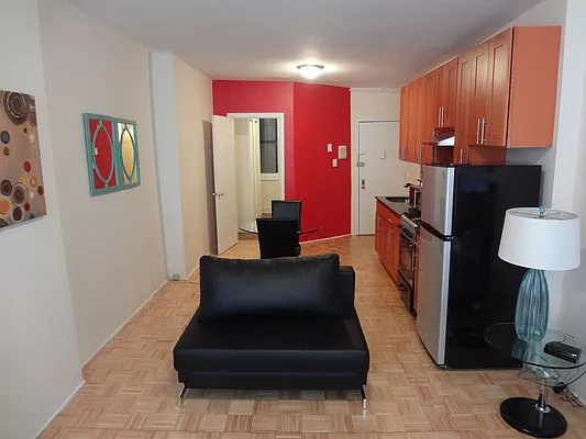 Rented by Compass | media 4