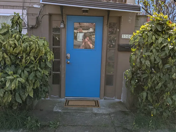 3504 SE Madison St, Portland, OR 97214