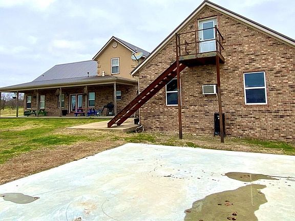 3rd image of 13998 W Holland Ave