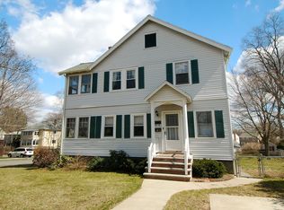 92 Cherry St, Newton, MA 02465