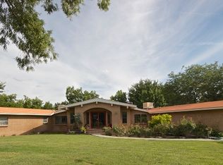 792 Carver Rd, Las Cruces, NM 88005