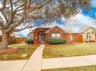 1121 Valley Oaks Dr, Lewisville, TX 75067