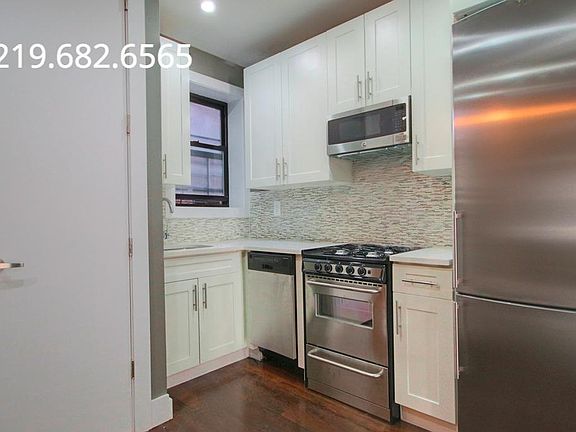 3rd image of 205 Saint James Pl APT 03L