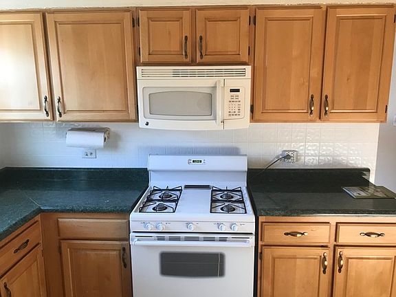 5th image of 9029 Lacrosse Ave #2B