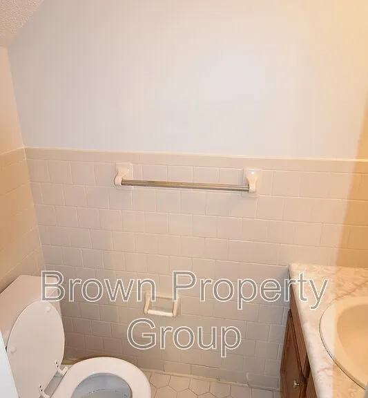 244 Wickford Ct #4 — Photo 11