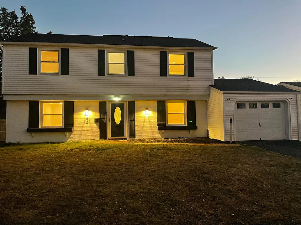 42 Peachfield Ln