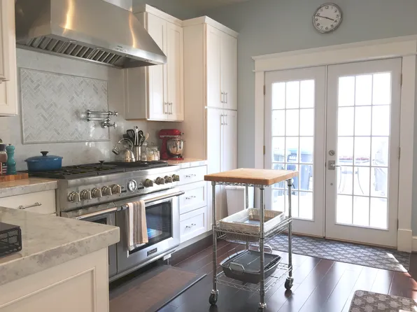 205 3rd St SE, Washington, DC 20003