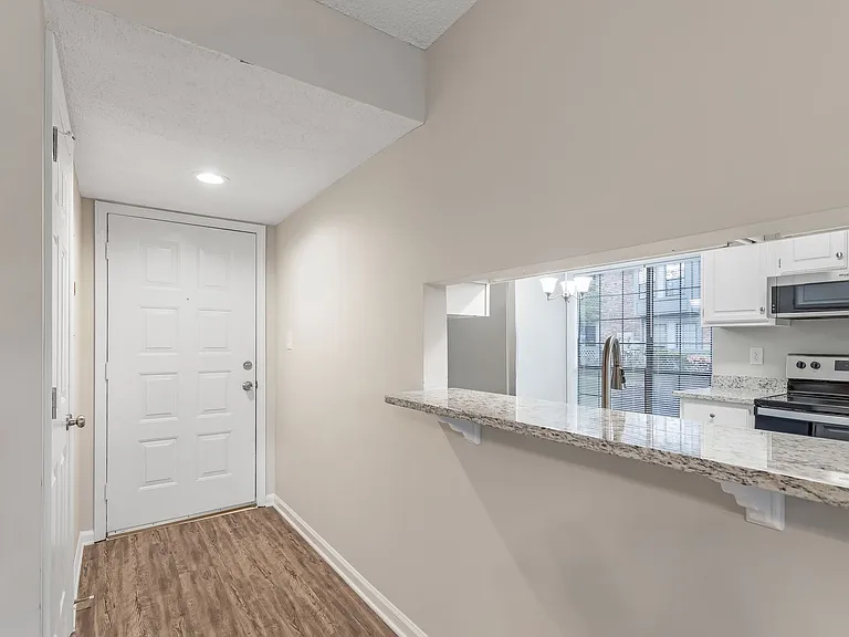 5867 Harris Grove Ln — Photo 10