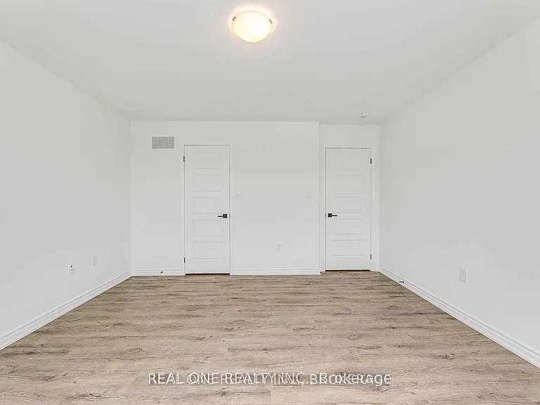 980 Logan Dr #34 — Photo 21