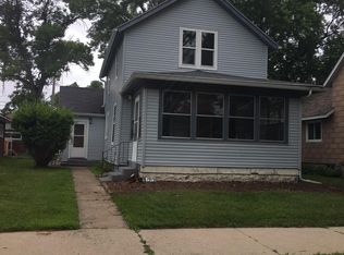 1919 Loomis St, La Crosse, WI 54603