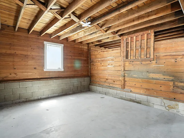 311 Jordan Rd — Photo 24