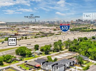 8402 Bassett St, Houston, TX 77051