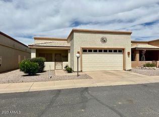 504 S Meadowood Ln, Sierra Vista, AZ 85635