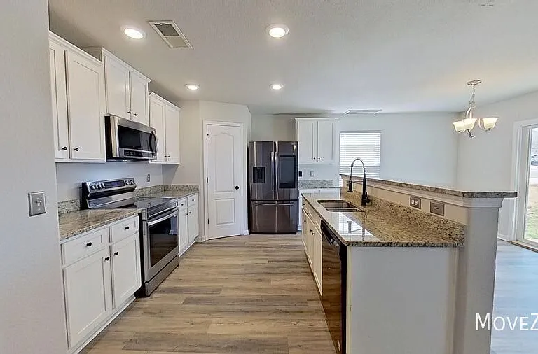 5003 Zulli Ln — Photo 24