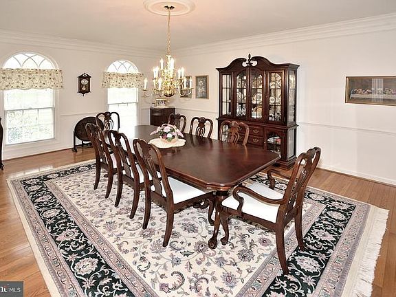 5th image of 7523 Detwiller Dr