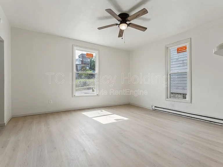 419 Walnut Ave — Photo 6