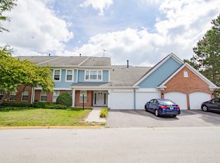 1401 Plum Ct APT D, Mount Prospect, IL