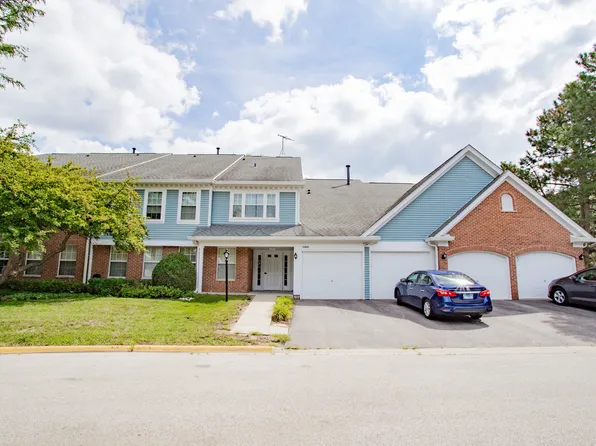 1401 Plum Ct APT D, Mount Prospect, IL 60056