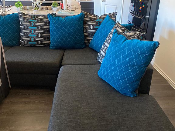 5th image of 1204 Fairbanks Dr