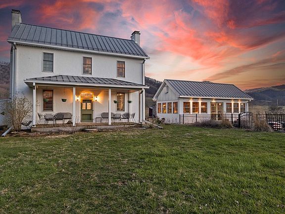 3rd image of 3171 W End Rd