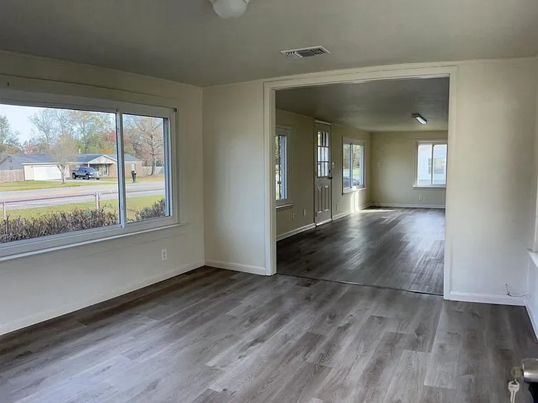 1121 Muscogee Rd — Photo 15