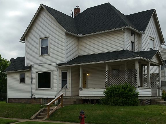 2nd image of 2400 11th St SW