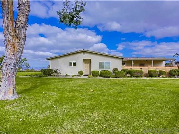 2nd image of 4421 Kittiwake Way