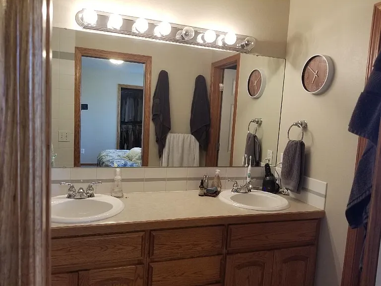 Master bathroom, double vanity