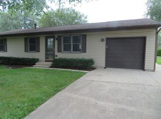 503 S Highland Dr, Lakemoor, IL 60051