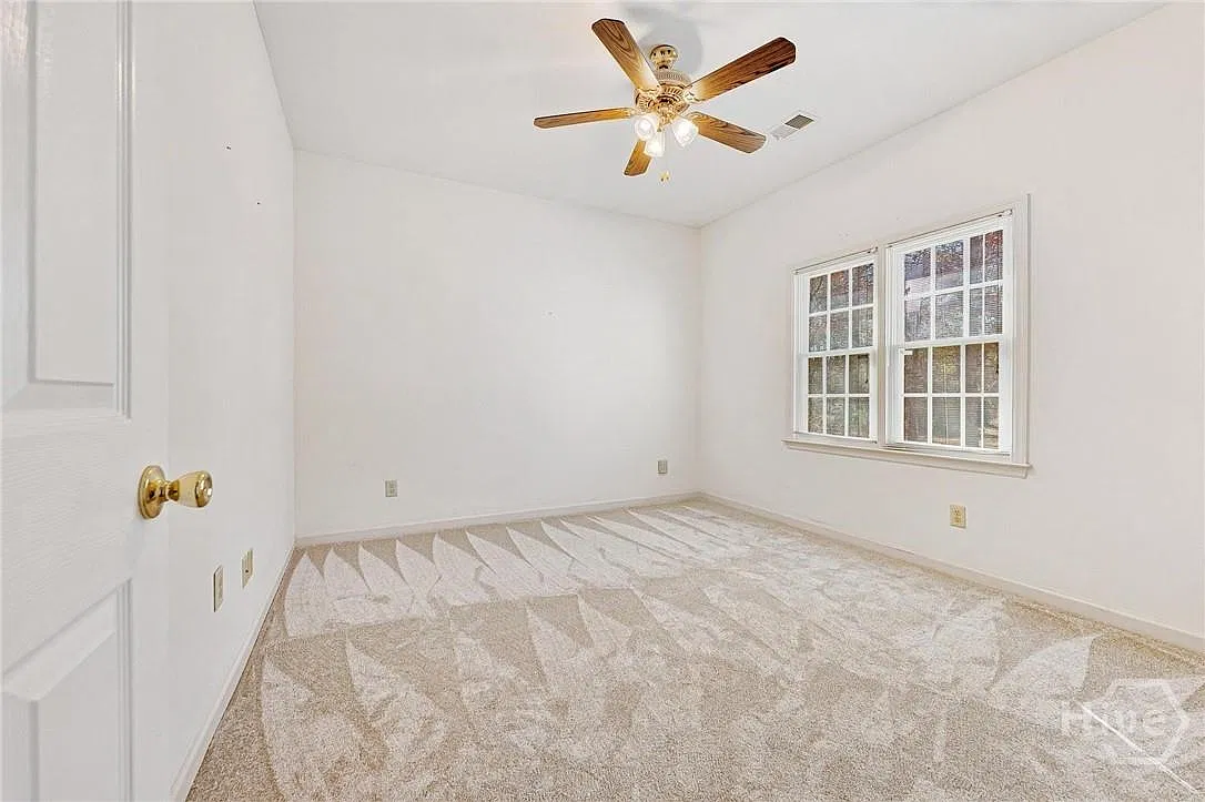 3 bed, 2.0 bath, 1632 sqft, $1,590 — Photo 4