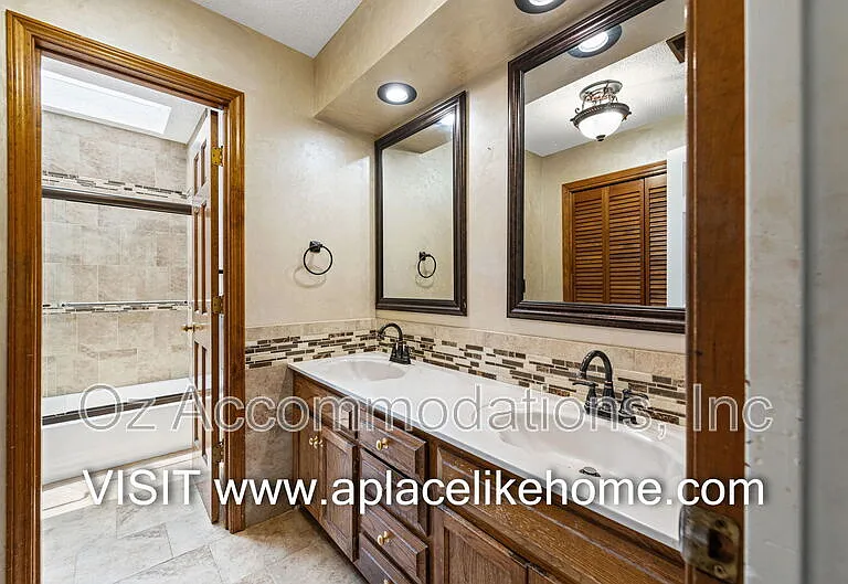 10508 Reeder St — Photo 34