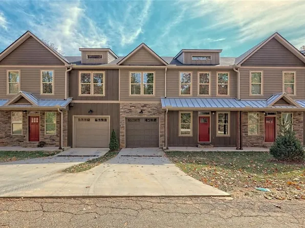18 Living Water Way, Clayton, GA 30525