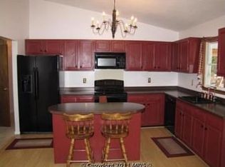 207 Eisenhower Dr, Sykesville, MD 21784